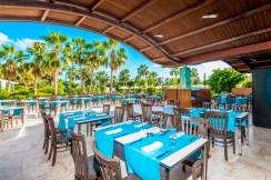 VON RESORT GOLDEN COAST Restaurants